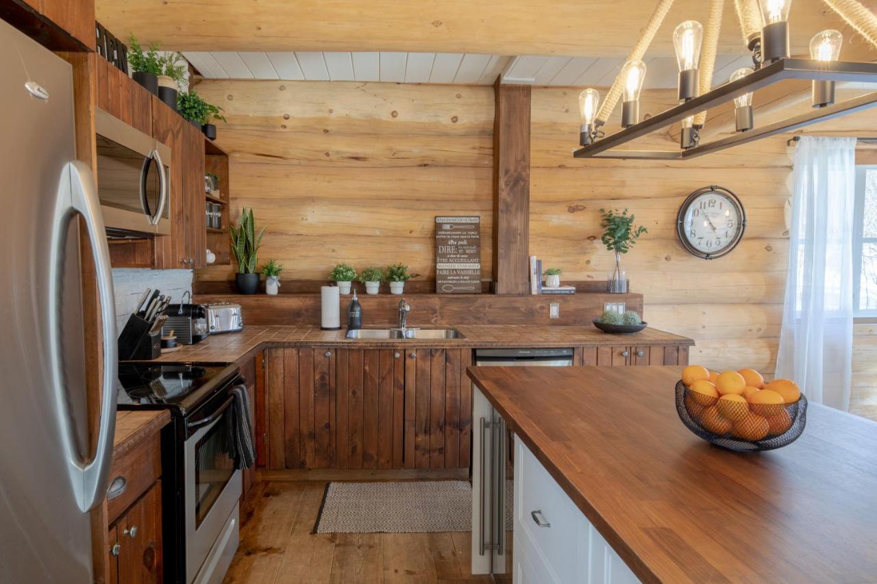 Chalet Breathtaking Log House With Hottub - Winter Paradise In Tremblant