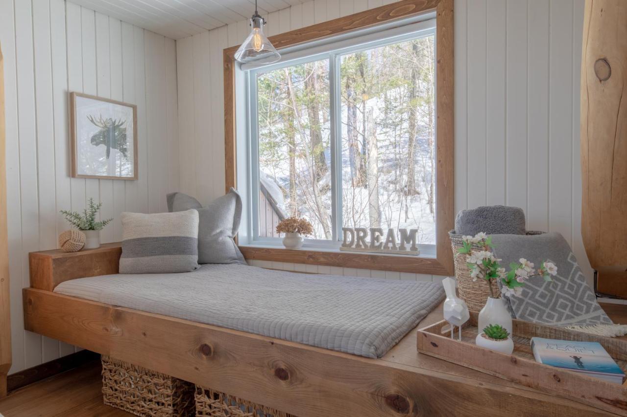 Chalet Breathtaking Log House With Hottub - Winter Paradise In Tremblant *