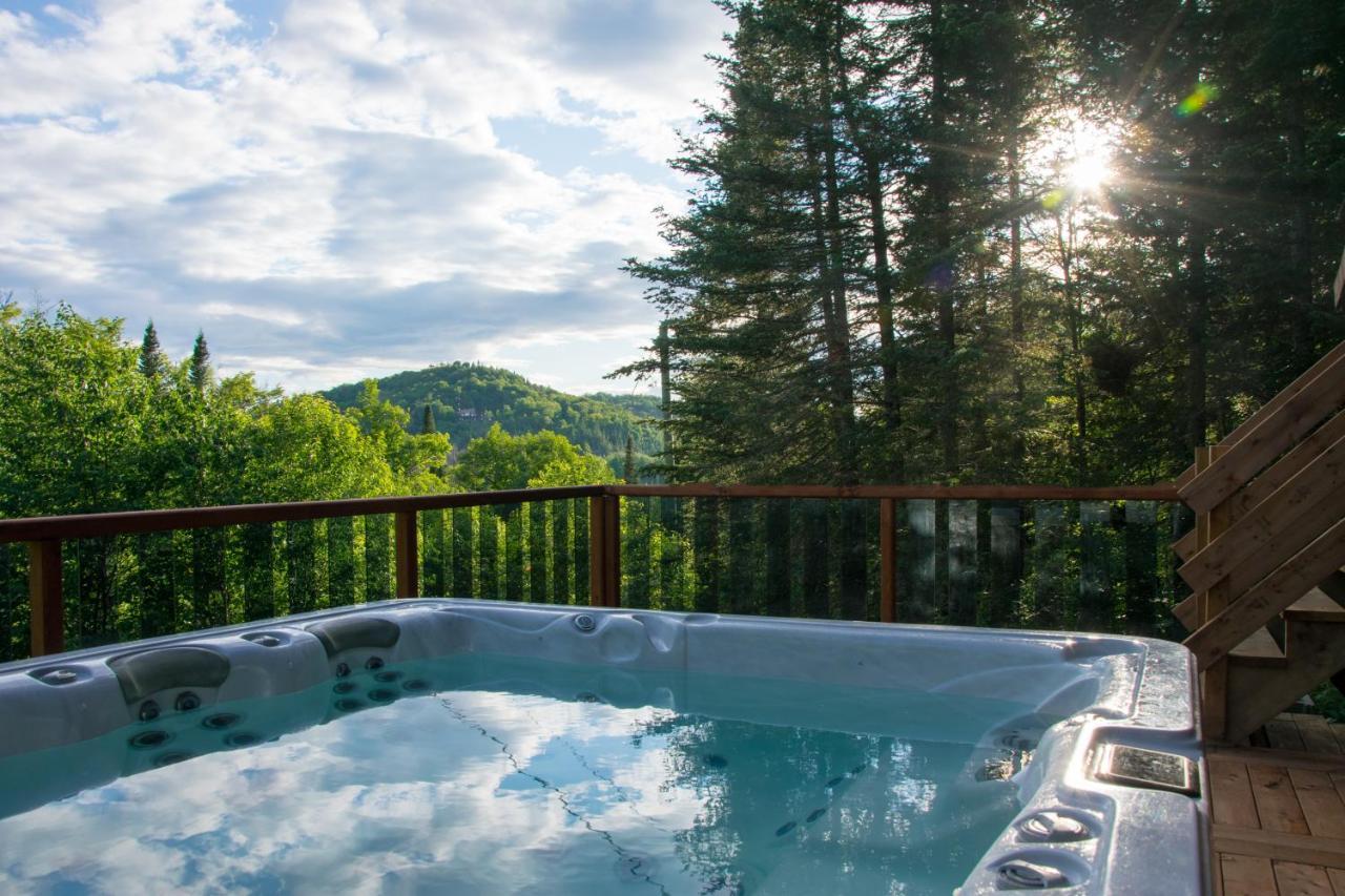 Chalet Breathtaking Log House With Hottub - Winter Paradise In Tremblant *