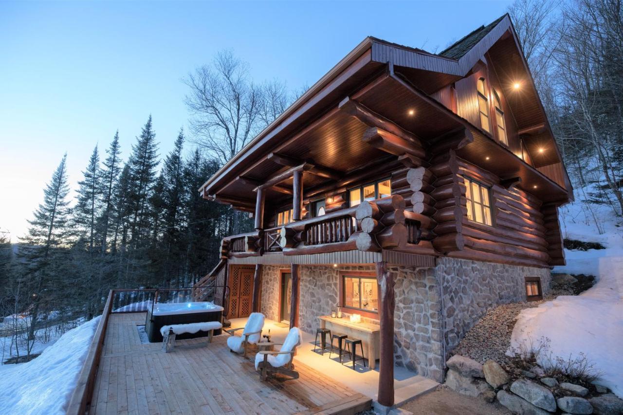 Breathtaking Log House With Hottub - Winter Paradise In Tremblant Chalet