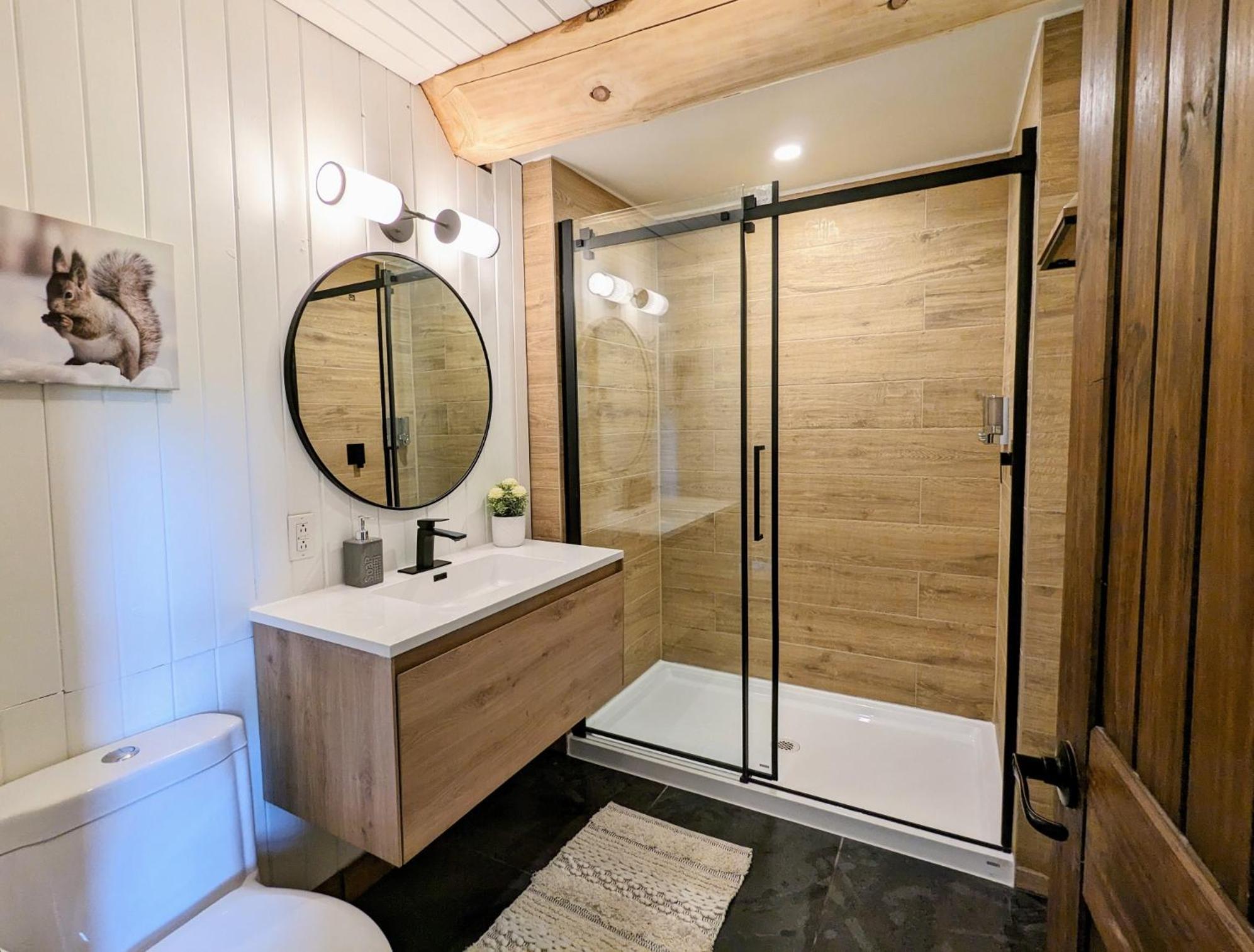 Breathtaking Log House With Hottub - Winter Paradise In Tremblant Chalet Saint-Faustin